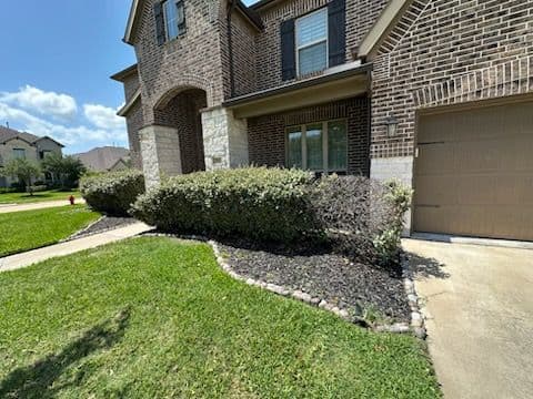 Enhancing Curb Appeal in Fulshear TX image